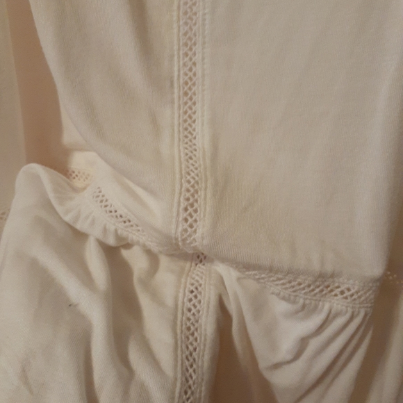 Top/Blouse - Picture 4 of 5